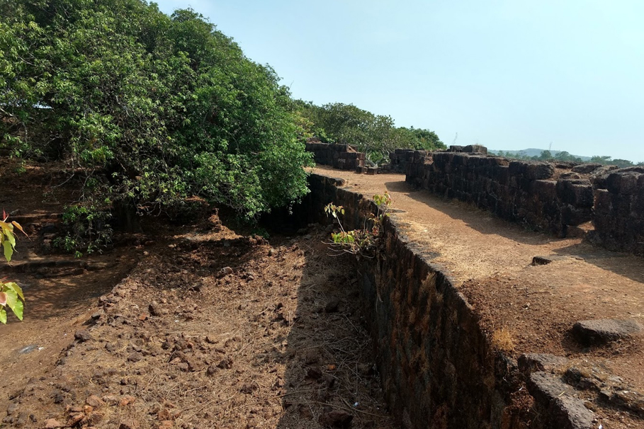 Bankot Fort - A Beautiful and Historic Tourist Destination - Green ...